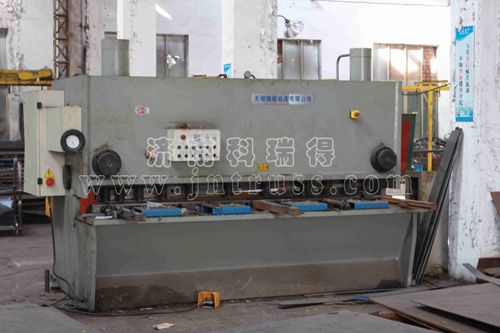 全自動(dòng)焊接機(jī)